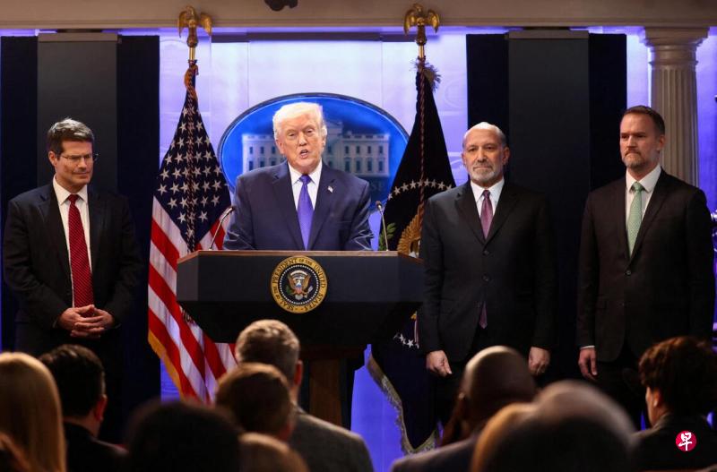 2026-02-20T192516Z834115014RC2TPJAMW0ECRTRMADP3USA-TRUMP_3.jpg