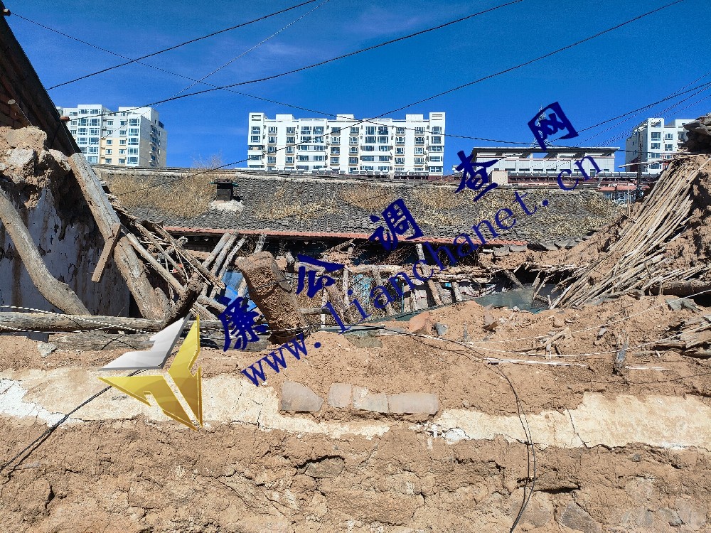 危旧房悬险多年，民生盼拆盼安——恳请政府尽快拆除县城老旧公房危房